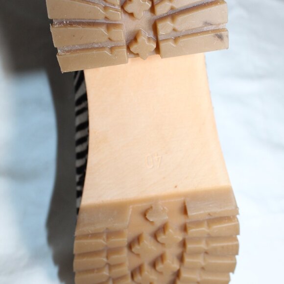 NWB Swedish Hasbeens Slip On Bootie Boots Clogs Zebra Calf Hair - Picture 9 of 10